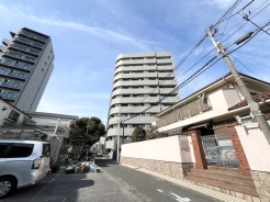 都会の空が広がる、穏やかな日々が送れる住まい