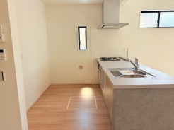 広く使えるフラット対面キッチンです。