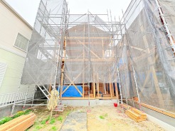 今なら建築中の住まいをご覧いただけます。構造体の質問もお気軽に。