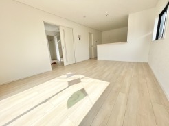 やさしい光が広がり、心安らぐ心地よい空間。