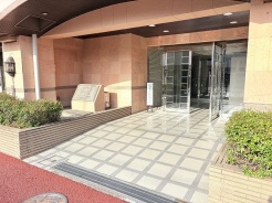 足立区伊興本町1丁目