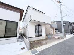 モダンな佇まいが、住まいに洗練された印象を与える住まい