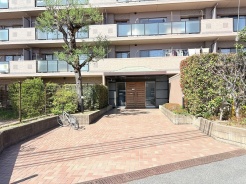 草加市吉町3丁目