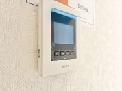 【TVモニター付きインターホン】