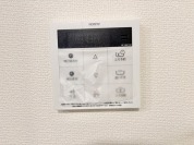 【給湯器リモコン】