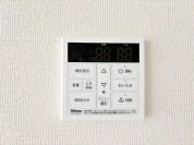 【給湯器リモコン】