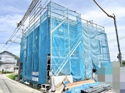 新たな暮らしの基盤となる建物が、完成に向けて着実に形作られています。