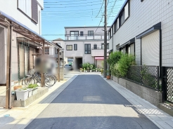 草加市旭町5丁目