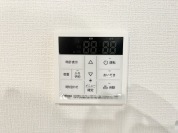 【給湯器リモコン】