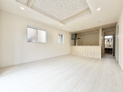家族が自然に集りそうな広さが魅力のLDK。