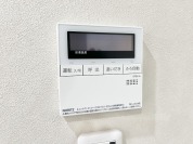【給湯器リモコン】