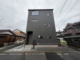 新築一戸建て