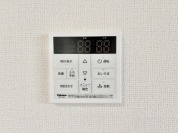 【給湯器リモコン】