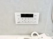 【給湯器リモコン】