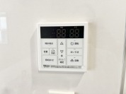 【給湯器リモコン】