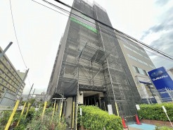 長年地域に根差してきた風格を感じさせ、大切に管理・保全されている佇まいが印象的な外観です。