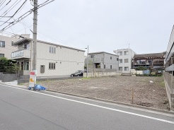 西川口駅徒歩14分の広い売地物件です。アパートや事務所などにもおすすめです。
