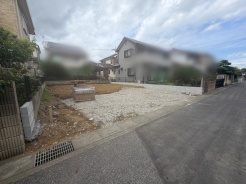 基礎から完成済みの住まいまで、各工程をご確認いただけます。