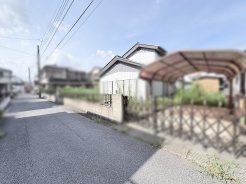 空が広がり、穏やかな時間が流れる落ち着いた住環境が日々の暮らしを豊かに彩ります。