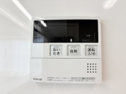 【給湯器リモコン】