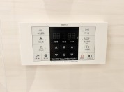 【給湯器リモコン】