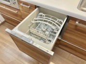 【食器洗い乾燥機】
