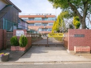 川口市立領家中学校