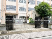 足立区立梅島第二小学校