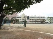 川口市立新郷小学校