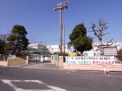 足立区立東伊興小学校