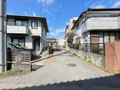 前面道路を含む現地写真