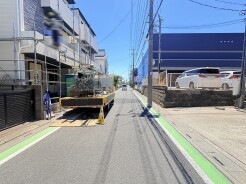 前面道路を含む現地写真