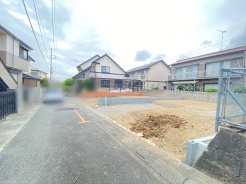 前面道路を含む現地写真