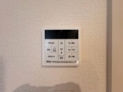 【給湯器操作パネル】