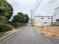 前面道路を含む現地写真