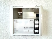 【給湯器操作パネル】