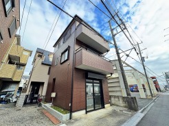 空家のためゆっくりとご見学いただけます。