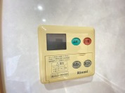 【給湯器操作パネル】