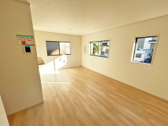 リビングダイニング