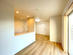 リビングダイニング