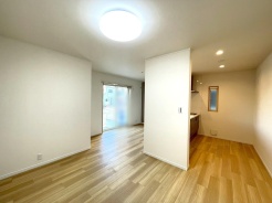 リビングダイニング