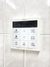 【給湯器操作パネル】