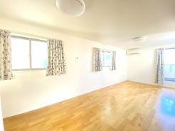 リビングダイニング