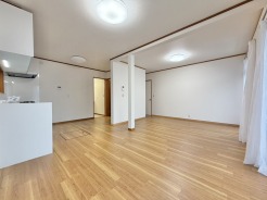 リビングダイニング