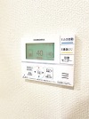 【給湯器操作パネル】