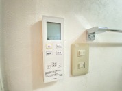 【浴室乾燥機操作パネル】