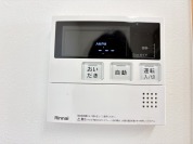 【給湯器操作パネル】