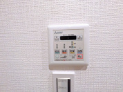 【浴室乾燥機操作パネル】