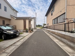 前面道路を含む現地写真