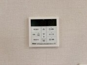 【給湯器操作パネル】